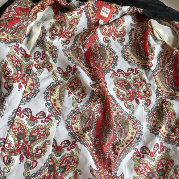 Old Navy Black Velvet Blazer with Gold Buttons - Picture 4 of 5